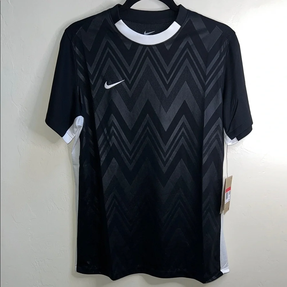 Nike Dri-FIT Challenge V Women’s large black Short‎ Sleeve Soccer Jersey NWT